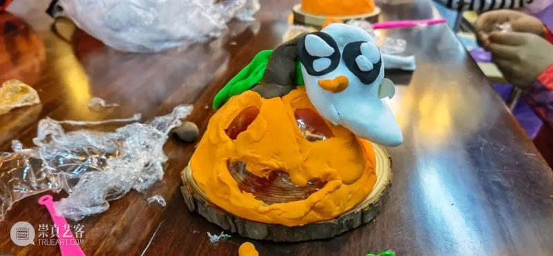 Trick or Treat 黎岸创艺之万圣节精彩回顾 美博艺术中心 万圣节 黎岸 小孩 鬼怪 逐家 糖果 群众 之中 人类 Halloween 崇真艺客